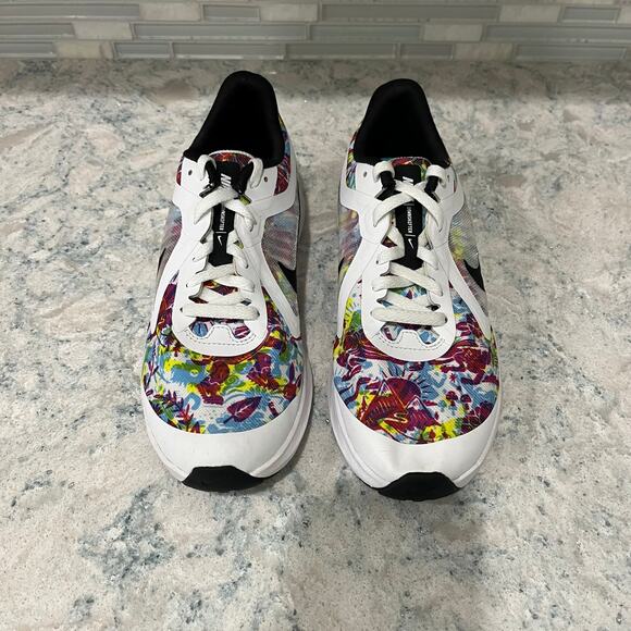 Nike Youth Size 4 CT5256-100 Downshifter Fable Kaleidoscope Running Shoe Sneaker - Picture 4 of 11